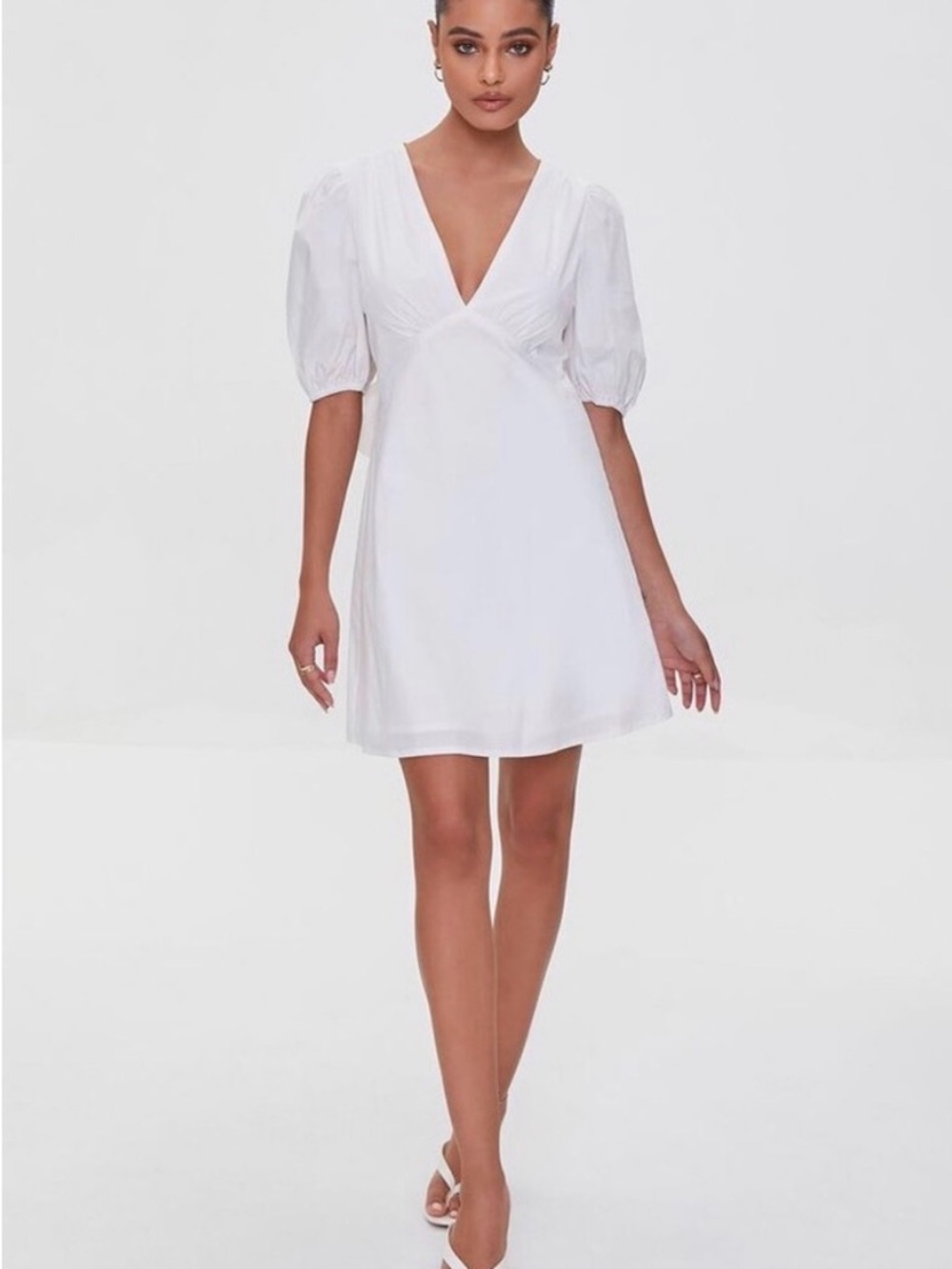 Forever 21 White V-Neck Puff Sleeve Mini Dress with bow